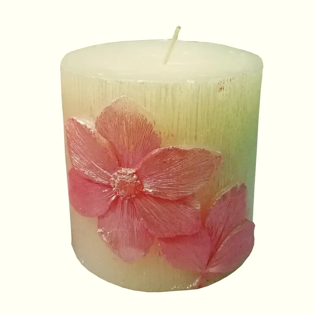 Fleur Blanche: Ivory pillar, rose-pink flower